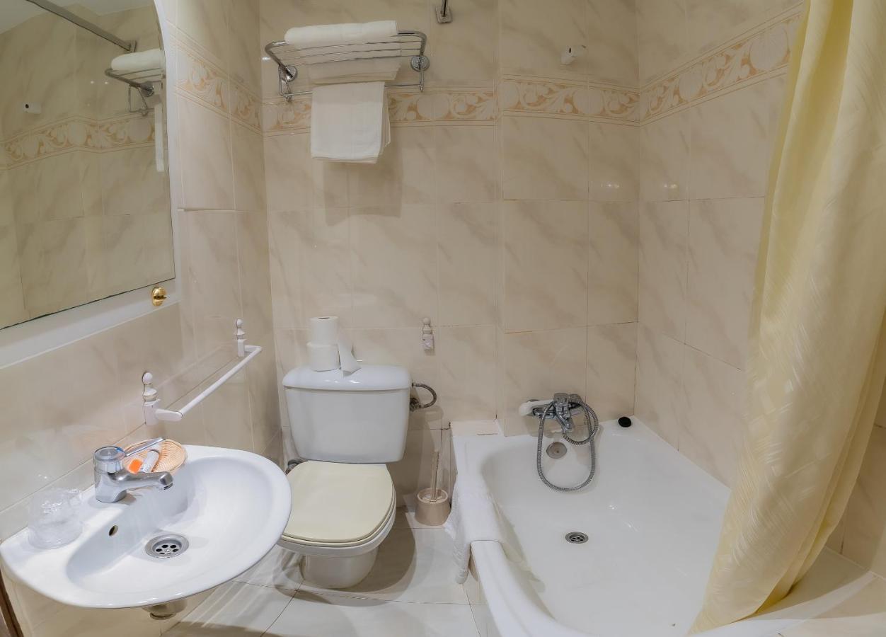 Hostal Санто-Домінго-де-Сілос Екстер'єр фото