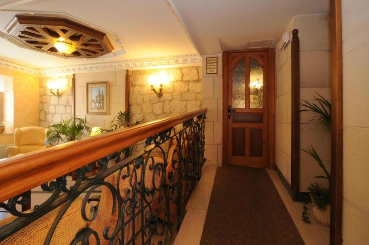 Hostal Санто-Домінго-де-Сілос Екстер'єр фото